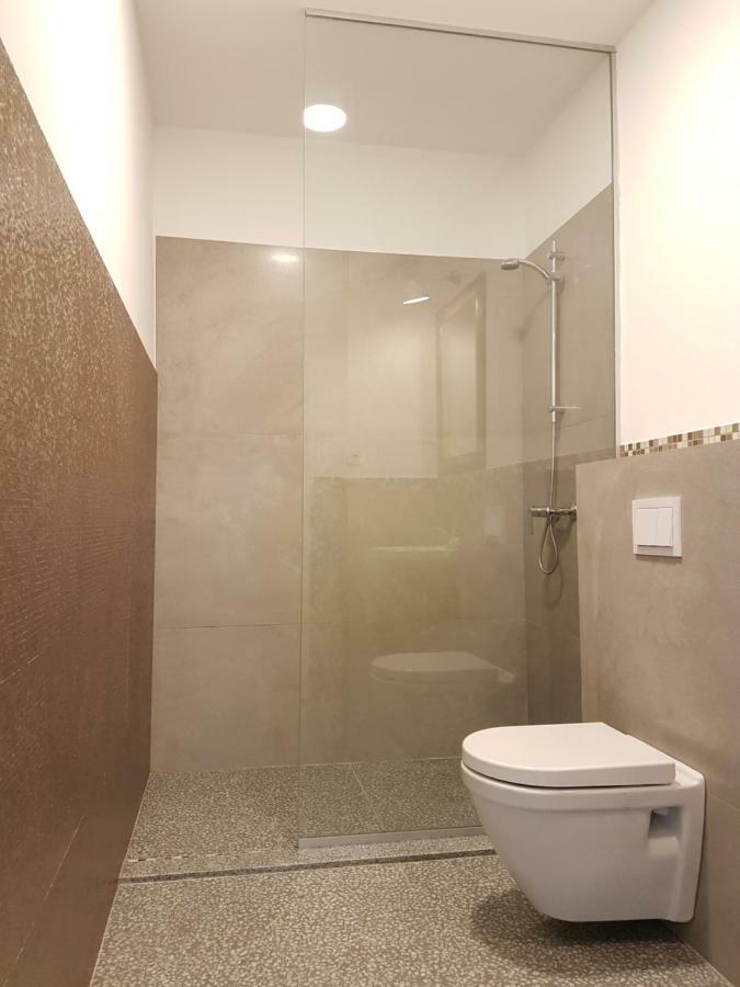 נובי ווינודולסקי Villa Ane מראה חיצוני תמונה