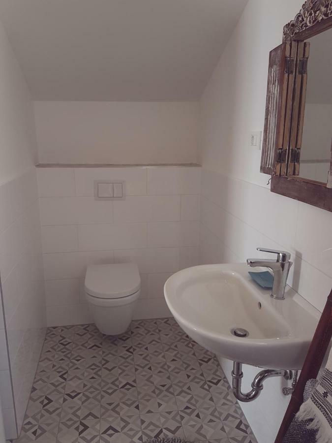 נובי ווינודולסקי Villa Ane מראה חיצוני תמונה